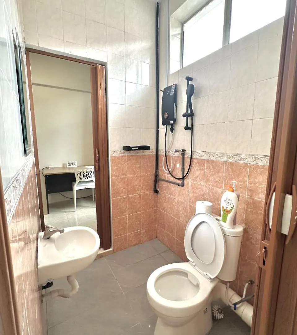 Casa de Férias Vintage-Living 2Storey Haus12Pax Simpang Ampat
