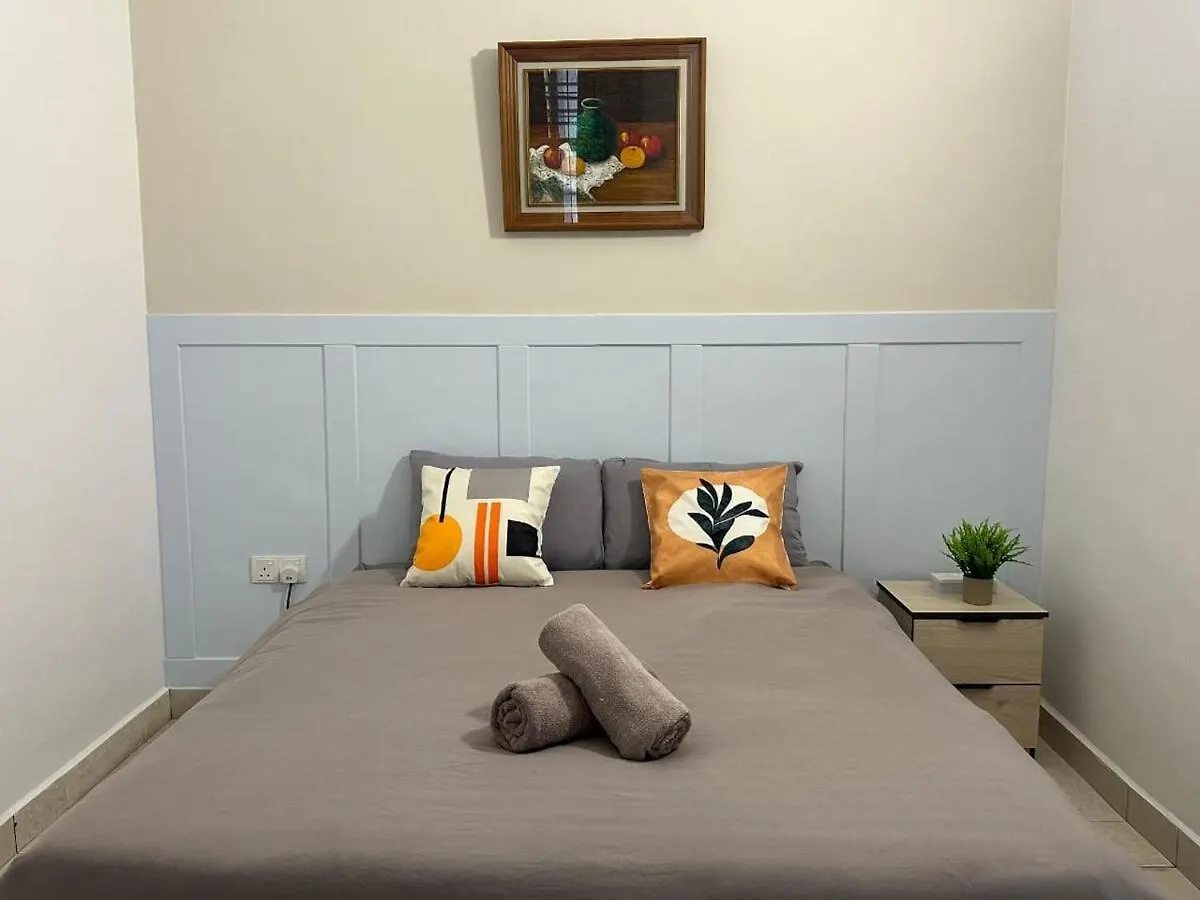 Vintage-Living 2Storey Haus12Pax Simpang Ampat  0*, Simpang Ampat (Penang) ماليزيا